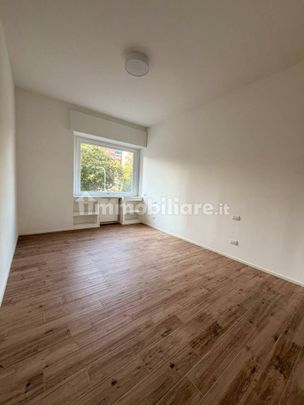 Quadrilocale ottimo stato, primo piano, Porta Nuova, Milano - Photo 1