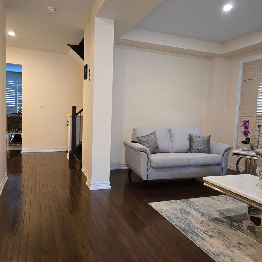 For Lease - 74 Hammersly Boulevard Unit# Main Floor, Markham, Ontario - Photo 1