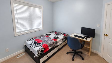 For Lease - 3 Addiscott Street, Brampton, Ontario - Photo 5