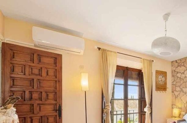 Luxury Townhouse for rent in Nueva Andalucia, Spain - Photo 1