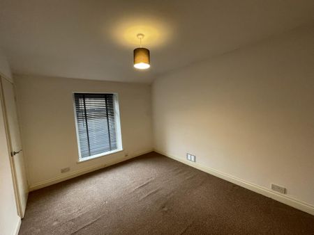 2 bedroom terraced house to rent - Photo 3
