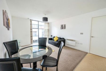 1 Bed Flat, Water Street Court, B3 - Photo 4