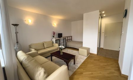 mazowieckie, Warszawa, Ursynów, Aleja Komisji Edukacji Narodowej - Photo 3