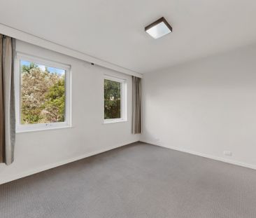 8/94 Liddiard Street, Hawthorn VIC 3122 - Apartment For Rent | Domain - Photo 3