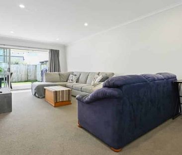 Modern 3 Bedroom Home in Sought-After Flagstaff - Photo 3