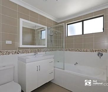 Country Charm! - Photo 2