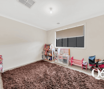 Exquisite 4-Bedroom Home in Green Valley Estates: Luxury Living at ... - Photo 6