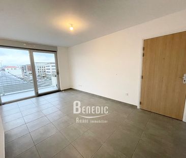 Location Appartement 2 pièces 43m² - Photo 2