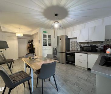 BERRU - Appartement de Type 2 avec terrasse et place de parking. - Photo 4