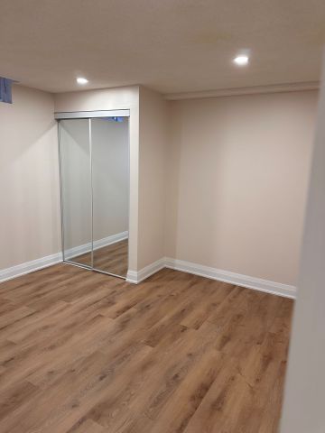 For Lease - 7362 Aspen Avenue, Mississauga, Ontario - Photo 2