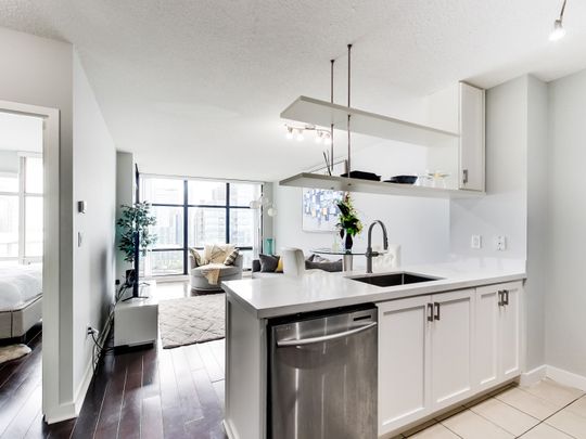 For Lease - 35 Mariner Terrace Unit# 3707, Toronto, Ontario - Photo 1