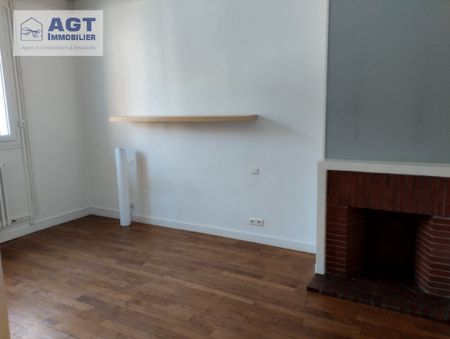 Location Appartement 3 pièces 93m² BEAUVAIS 60000 - Photo 3