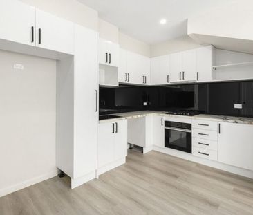 Modern Townhouse Living in the Heart of Meadow Heights - Photo 3
