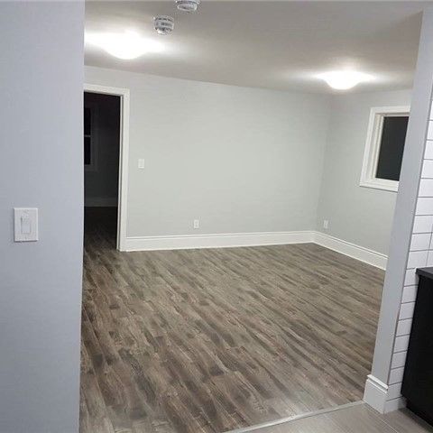 For Lease - 290 Eulalie Avenue Unit# Unit 2 (2nd Floor), Oshawa, Ontario - Photo 1