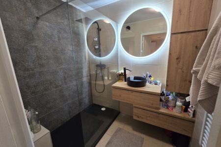 VALLAURIS TRES GRAND 2 PIECES AVEC GARAGE - Photo 4