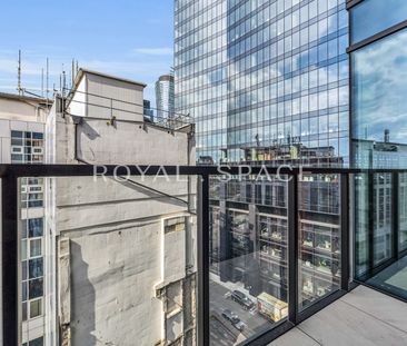 Eleganckie mieszkanie w Towarowa Towers | 8 piętro - Zdjęcie 2