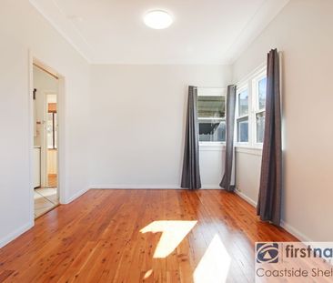 Charming Single-Level Home in a Quiet Yet Convenient Location - Photo 1