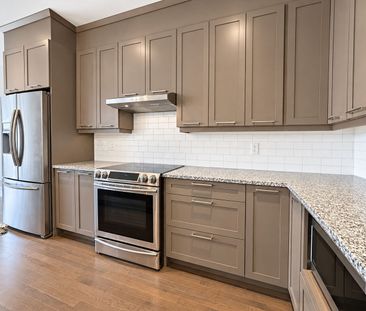 For Lease - 114 Larimar Circle, Blossom Park - Airport and Area, On... - Photo 1