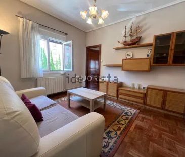 Alquiler de piso en Calle Julia Meategiaren - Photo 2