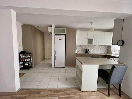 Inchiriere Apartament 2 Camere open space Avantgarden Bartolomeu cu aer conditionat - Photo 2