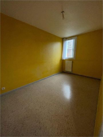 T6 de 140m² sur la place des géants à GRENOBLE 38100 - Photo 2