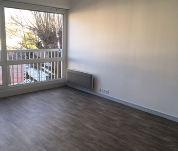 Location Appartement 1 pièce 27m² - Photo 3