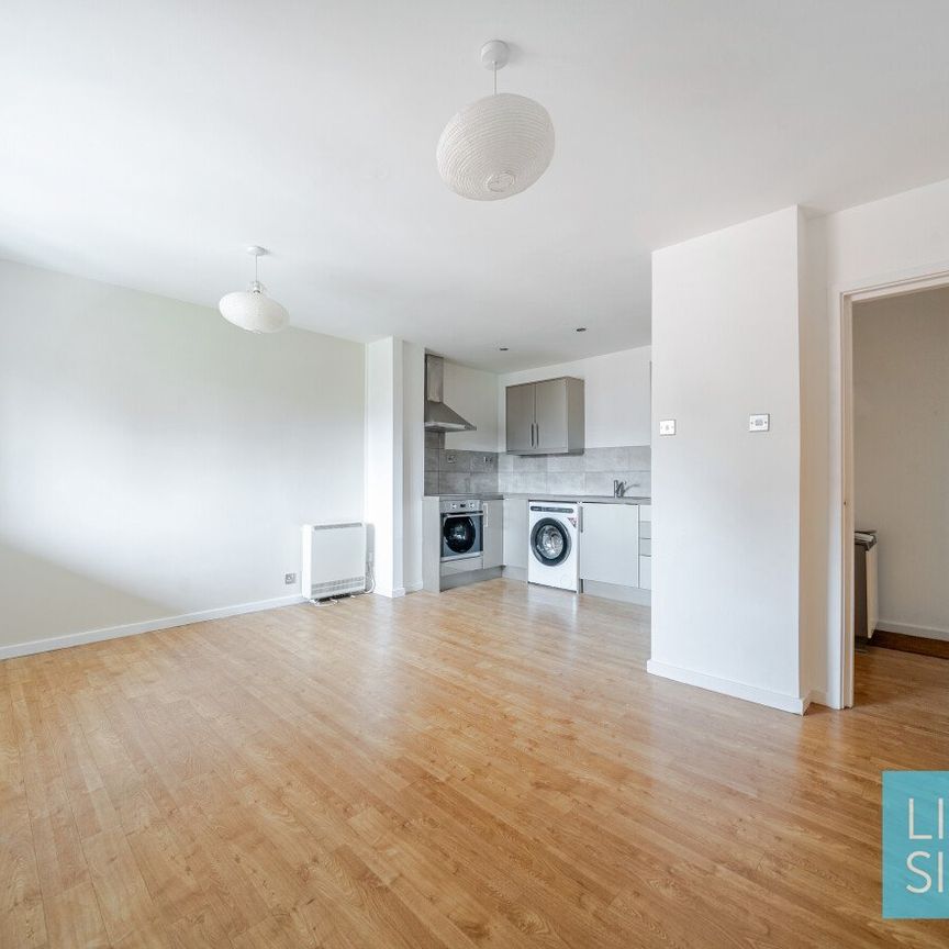 1 bedroom apartment to rent - Photo 1