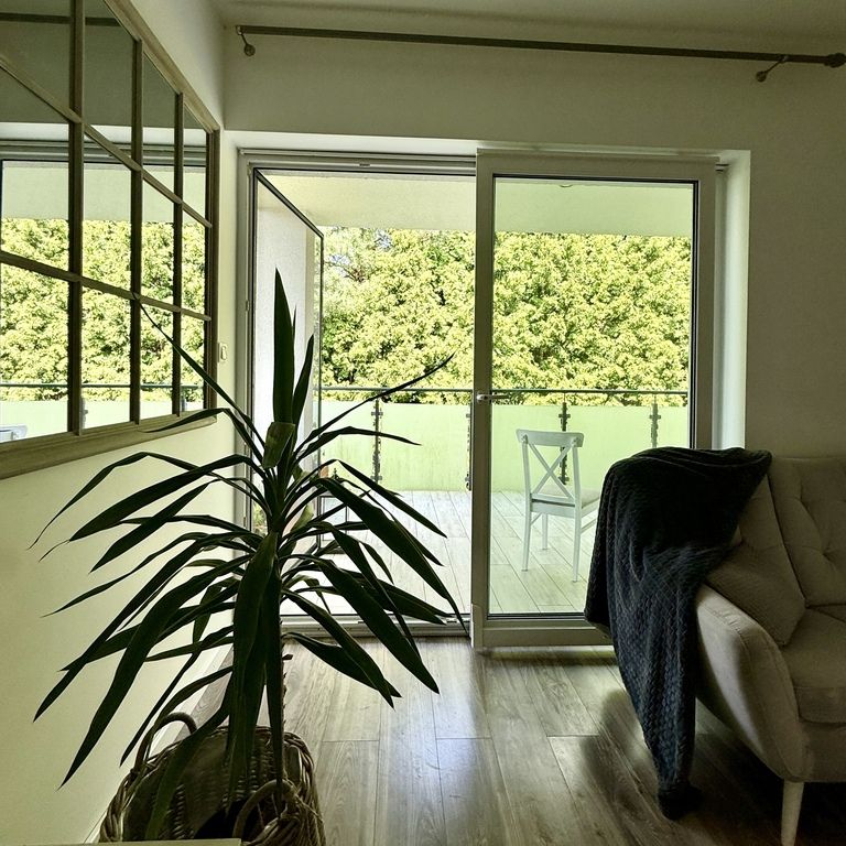 Komfortowy Apartament 4 Pokoje, Ogród i Taras - Photo 1