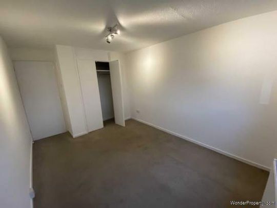 1 bedroom property to rent in Brentwood - Photo 1