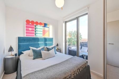 1 Bed Flat, Katie Court, E16 - Photo 4