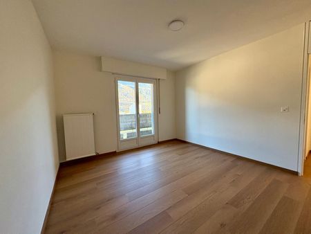 Très grand appartement 3.5p entièrement rénové - Photo 2