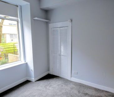 Holmhead Place, Cathcart | £750 Monthly - Photo 4