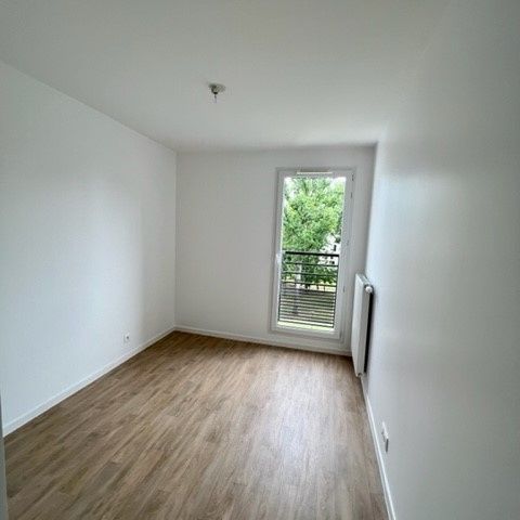 Location Appartement 3 pièces 65m² BOUSSY ST ANTOINE 91800 - Photo 1