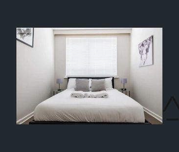 Furnished Apartment in the Heart of St Kilda - Photo 6