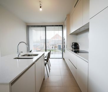 Licht en ruim appartement met twee terrassen! - Photo 2