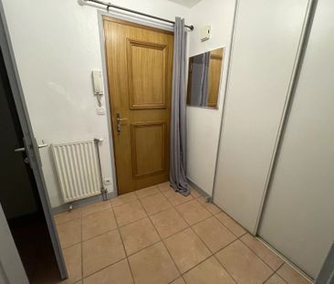 Location Appartement 2 pièces 45m² SALLANCHES 74700 - Photo 5