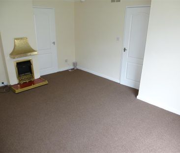 Vanguard Close - Photo 2