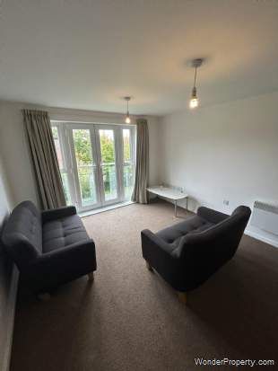 2 bedroom property to rent in Warrington - Photo 2