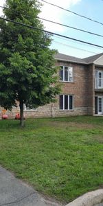 Drummondville Beau grand 5 1/2 à louer 1e étage libre pour 15 novembre - Photo 3