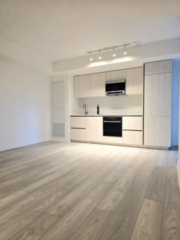 For Lease - 110 Broadway Avenue Unit# 315 S, Toronto, Ontario - Photo 3