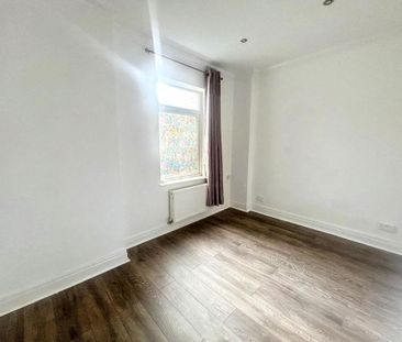 North Parade, Whitley Bay, Whitley Bay, Tyne and Wear, NE26 1NU - Photo 1