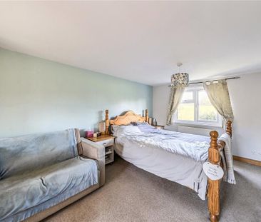 3 bedroom detached house to rent - Photo 3