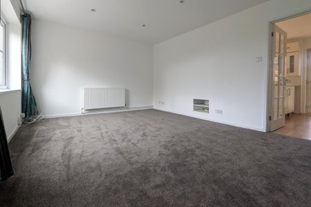 3 bedroom terraced house to rent - Photo 2