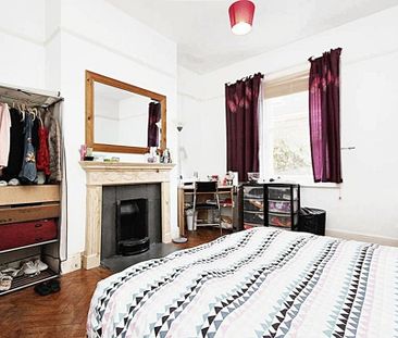 3 bedroom semi-detached house to rent - Photo 6