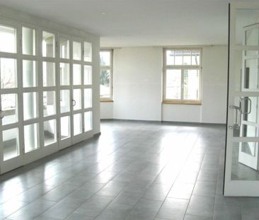 Exklusive 4.5 Zimmer-Wohnung in Jugendstilhaus am Rosenberg - Photo 2