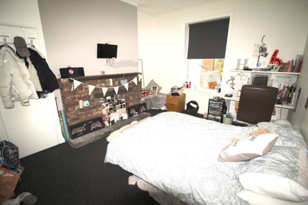 6 Bed - 105 Victoria Road, Hyde Park, Leeds - LS6 1DR - Student - Photo 4