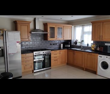 3 Bed Semi-Detached House, May Gardens, HA0 - Photo 6
