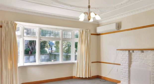 Woburn Beauty - Photo 1