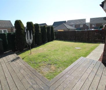 4 bedroom detached house to rent - Photo 5