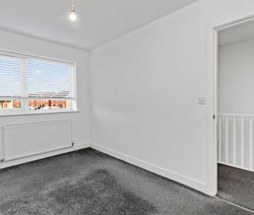 Thelwall Lane, Warrington - Photo 5